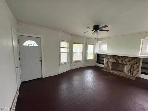 3767 E 146th Street Cleveland OH 44128