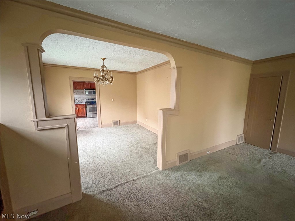 3767 E 146th Street Cleveland OH 44128