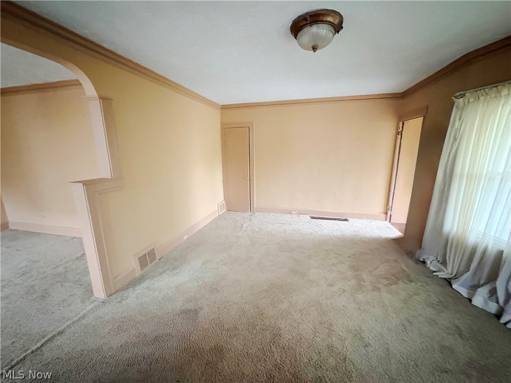 3767 E 146th Street Cleveland OH 44128