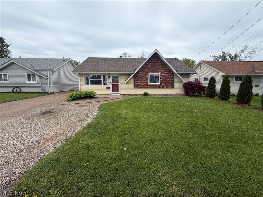 4219 Brockley Avenue Sheffield Lake OH 44054