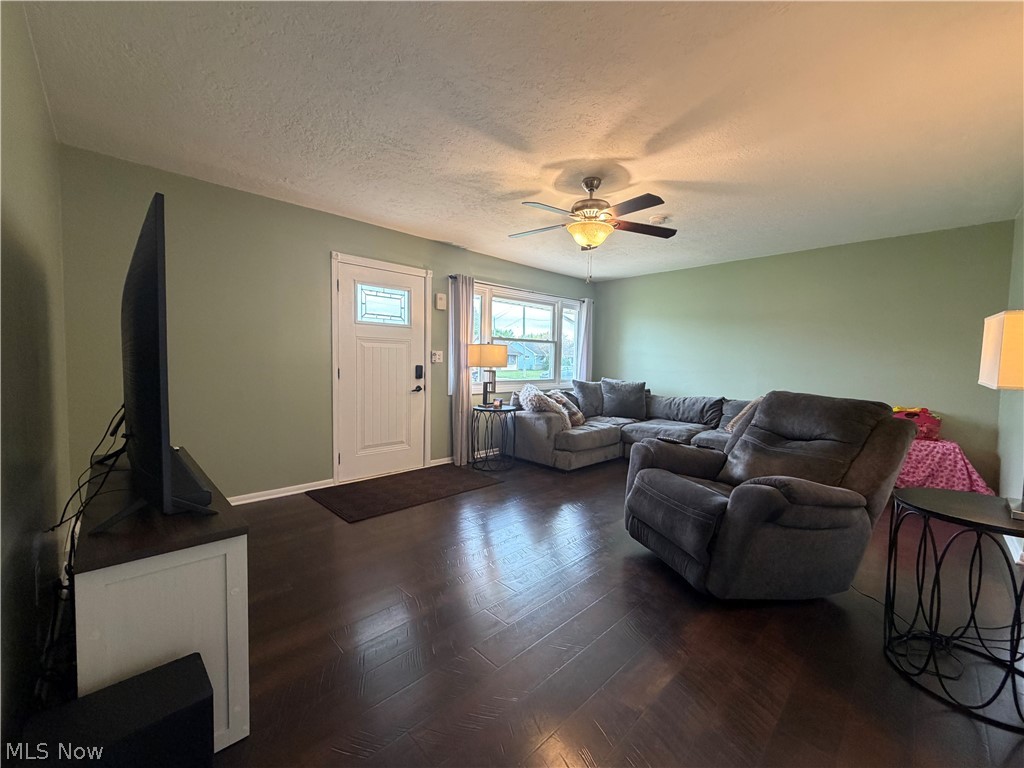 4219 Brockley Avenue Sheffield Lake OH 44054