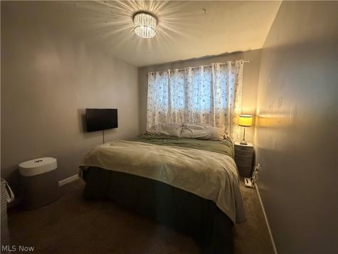 4219 Brockley Avenue Sheffield Lake OH 44054