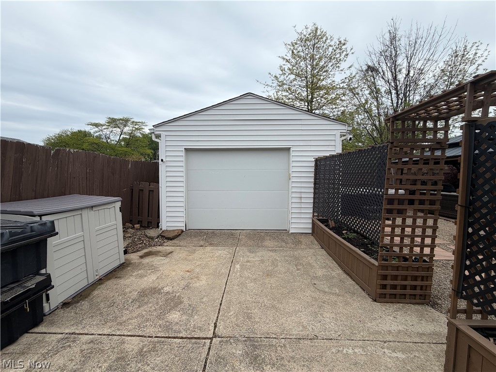 4219 Brockley Avenue Sheffield Lake OH 44054
