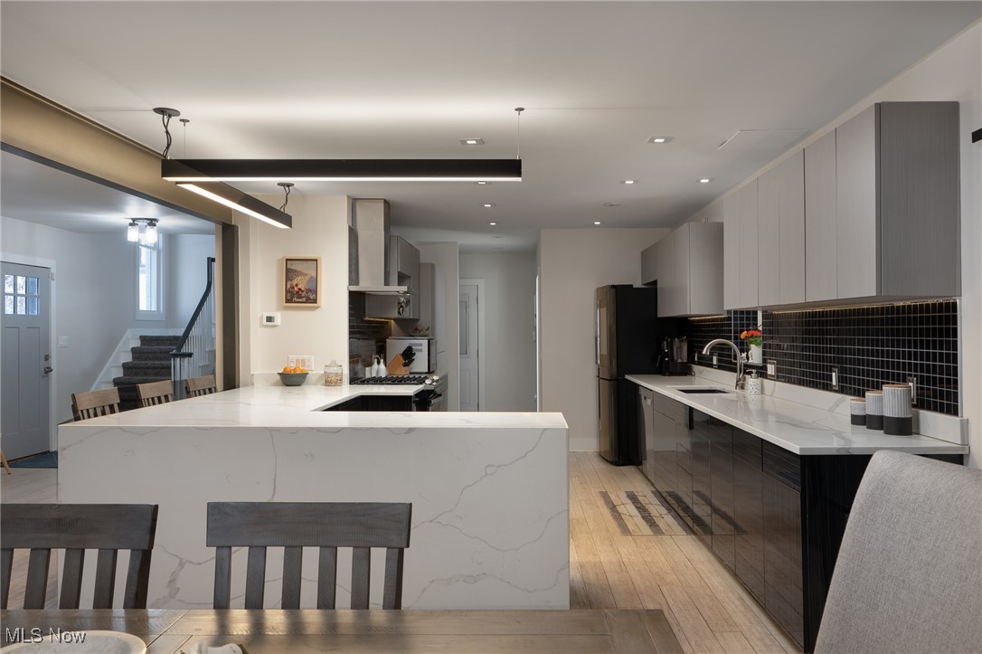 33331 Lake Road Avon Lake OH 44012