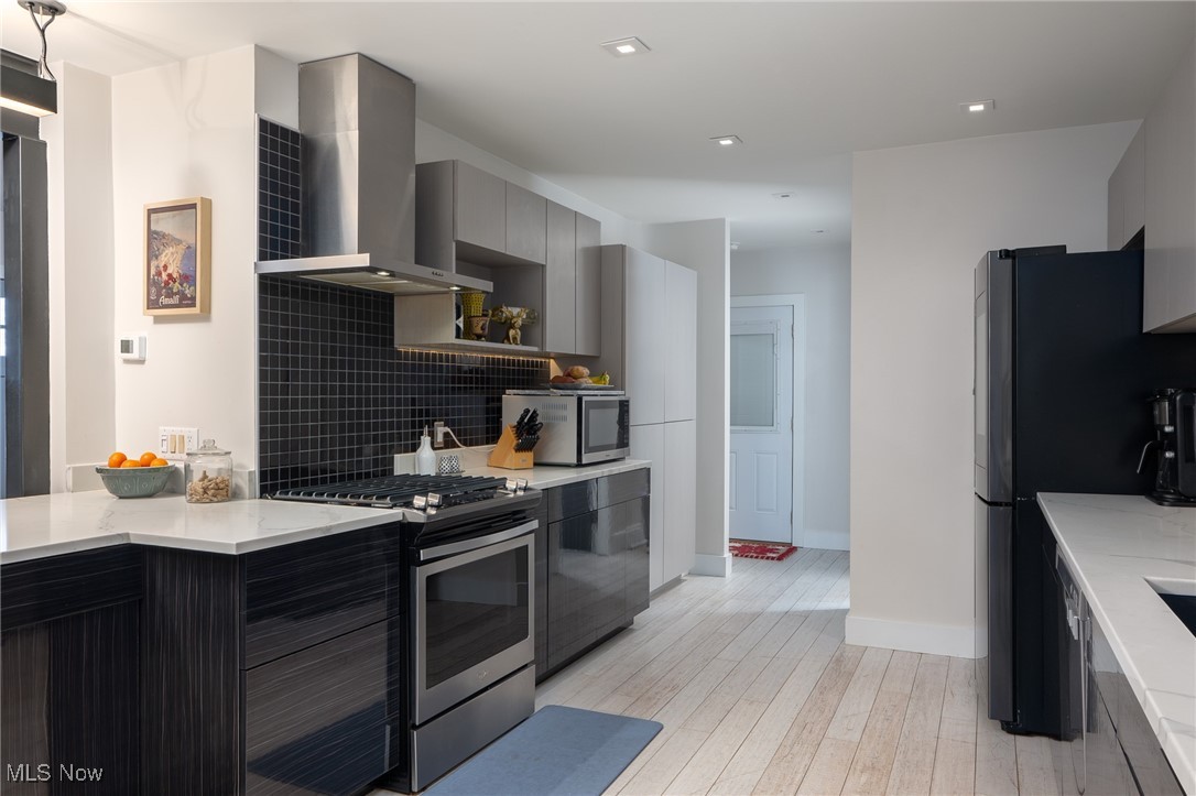 33331 Lake Road Avon Lake OH 44012