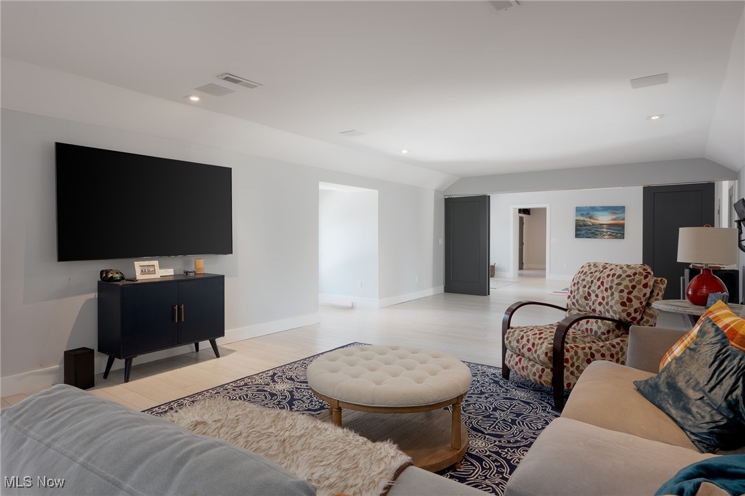 33331 Lake Road Avon Lake OH 44012