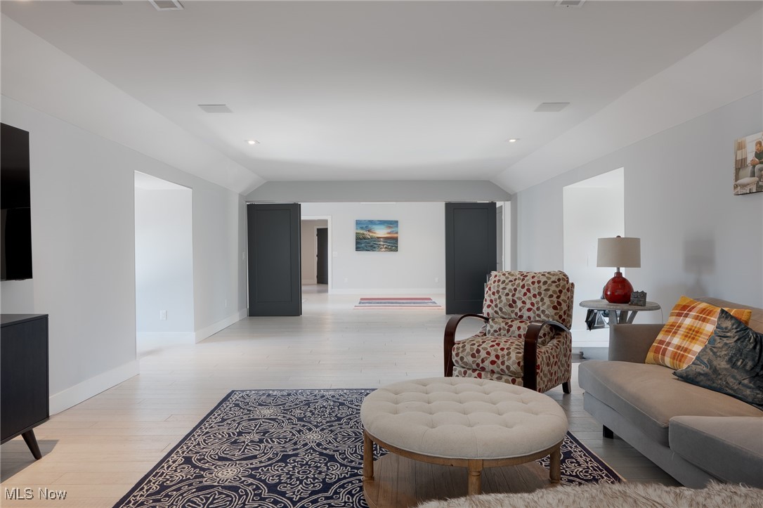 33331 Lake Road Avon Lake OH 44012