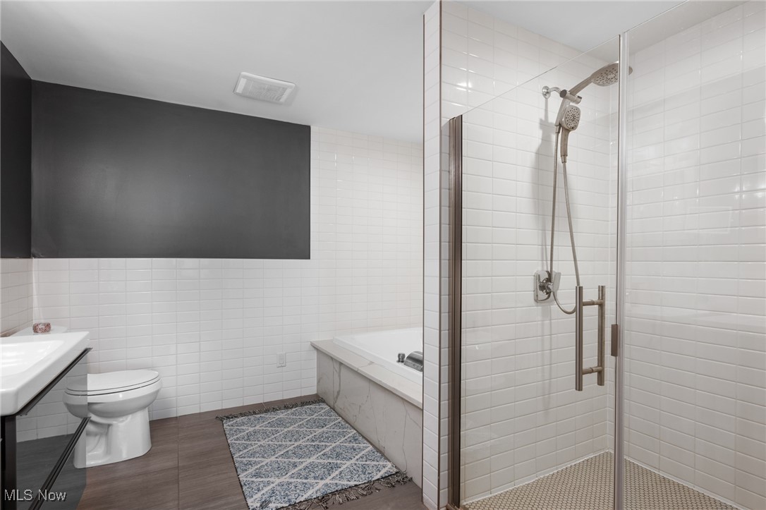 33331 Lake Road Avon Lake OH 44012