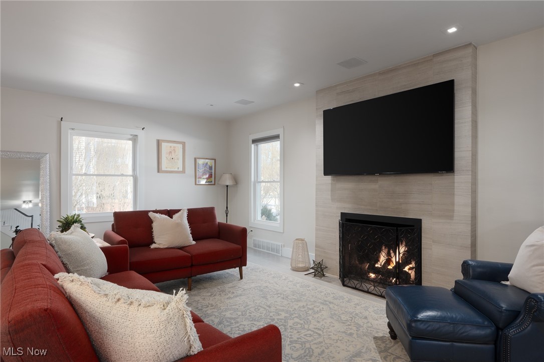 33331 Lake Road Avon Lake OH 44012