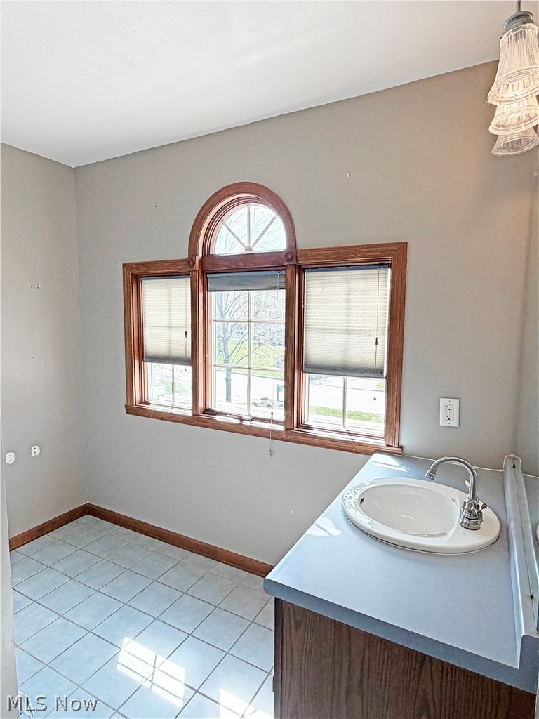3455 Parfoure Boulevard Uniontown OH 44685