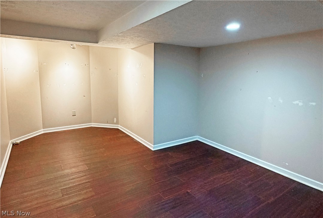 3455 Parfoure Boulevard Uniontown OH 44685