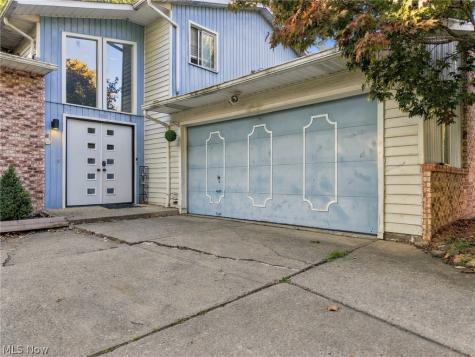 10060 Ridgewood Drive Twinsburg OH 44087