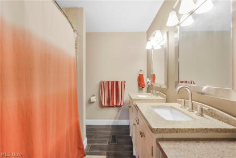 5060 Coleman Drive Akron OH 44319