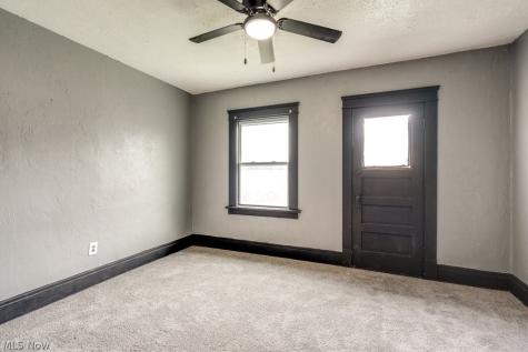 14726 Puritas Avenue Cleveland OH 44135