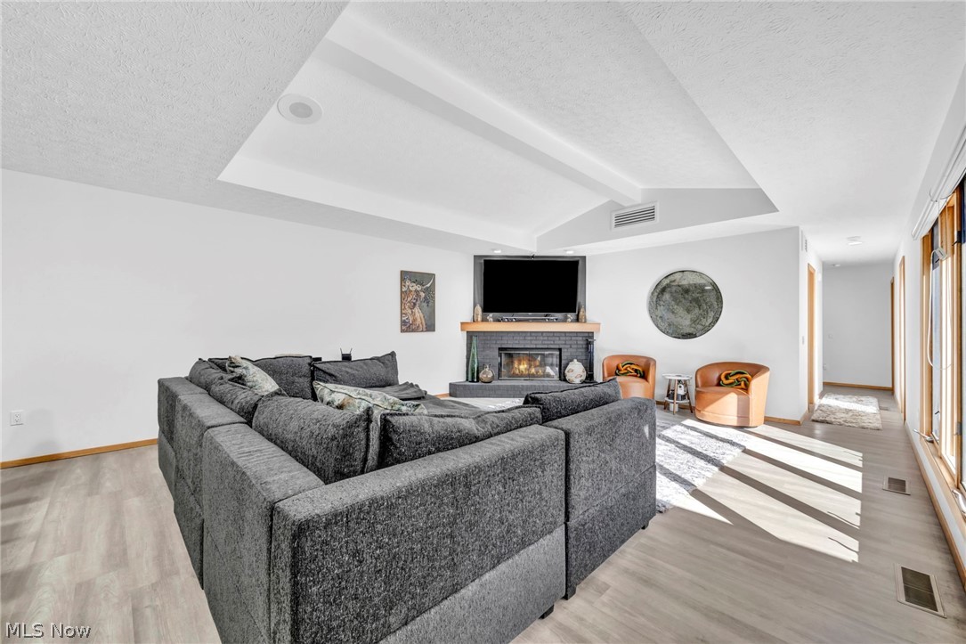 8672 Gatewood Drive North Ridgeville OH 44039