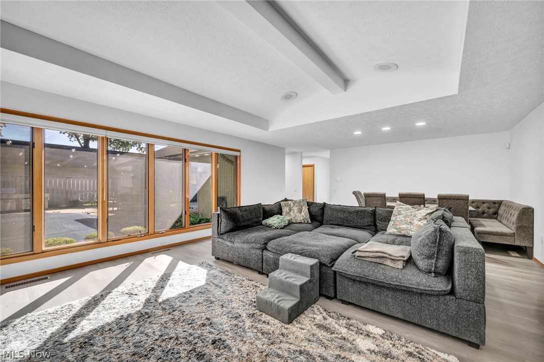8672 Gatewood Drive North Ridgeville OH 44039
