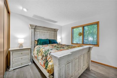 8672 Gatewood Drive North Ridgeville OH 44039