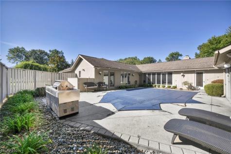 8672 Gatewood Drive North Ridgeville OH 44039