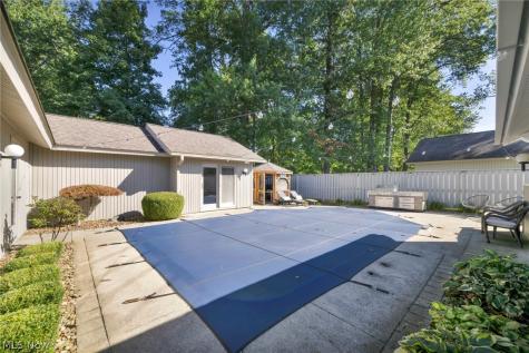8672 Gatewood Drive North Ridgeville OH 44039