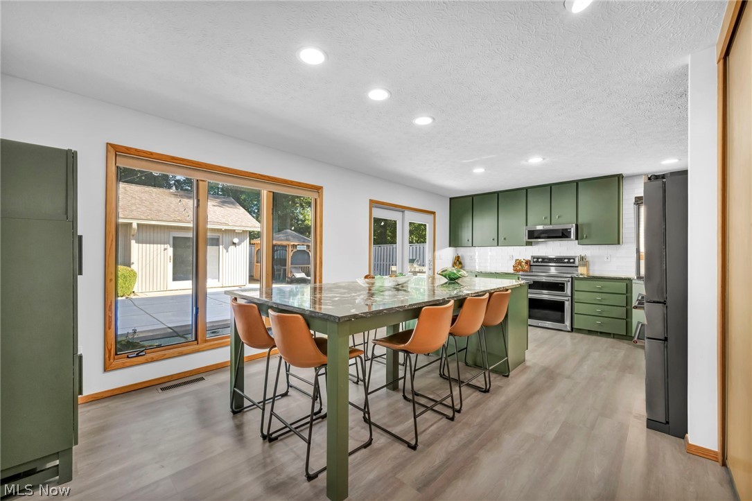 8672 Gatewood Drive North Ridgeville OH 44039