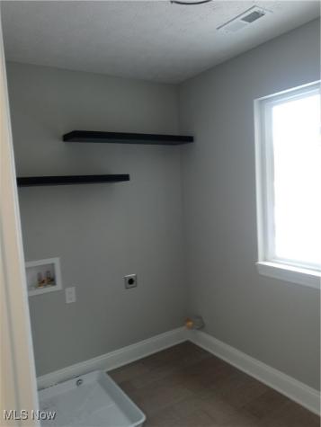 487 Parkside Drive Bay Village OH 44140