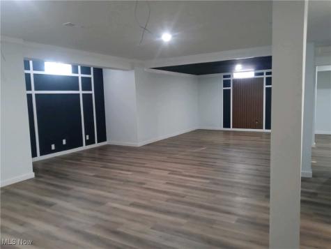 487 Parkside Drive Bay Village OH 44140