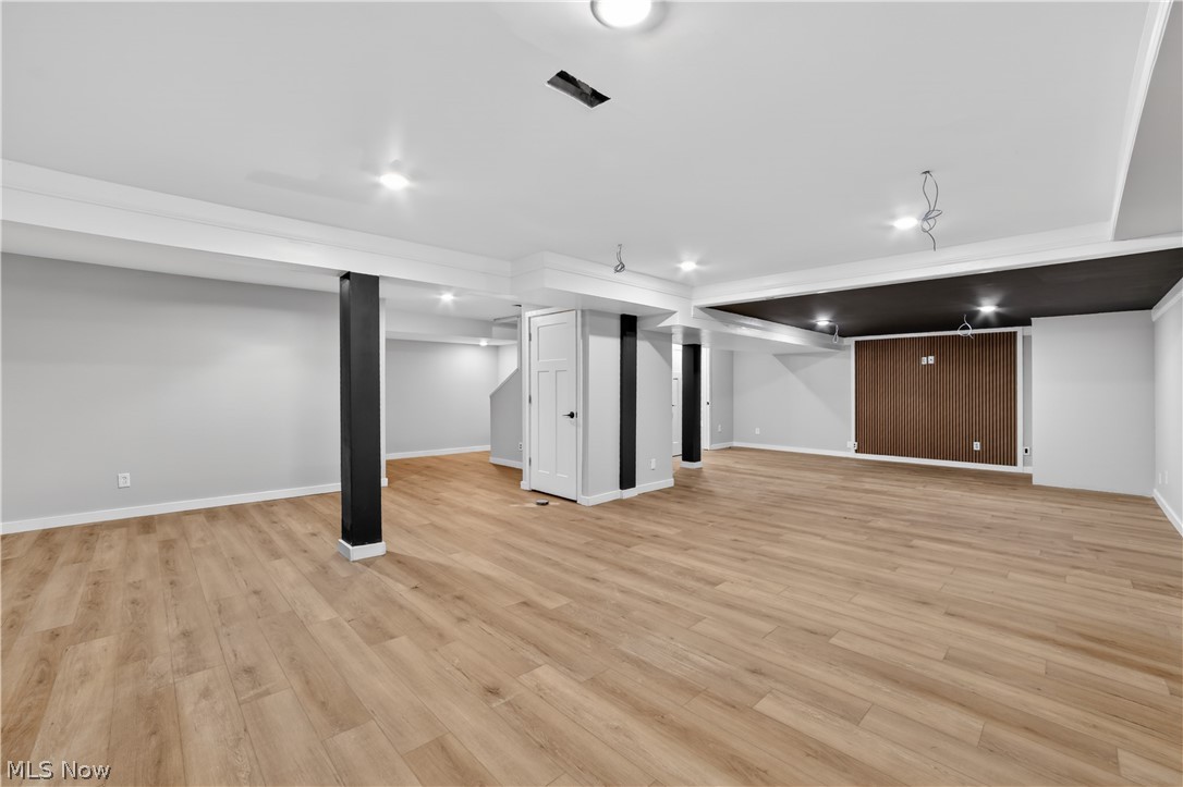487 Parkside Drive Bay Village OH 44140