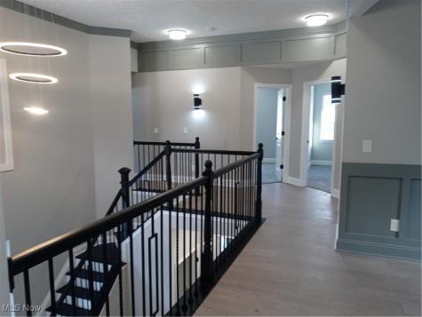 487 Parkside Drive Bay Village OH 44140