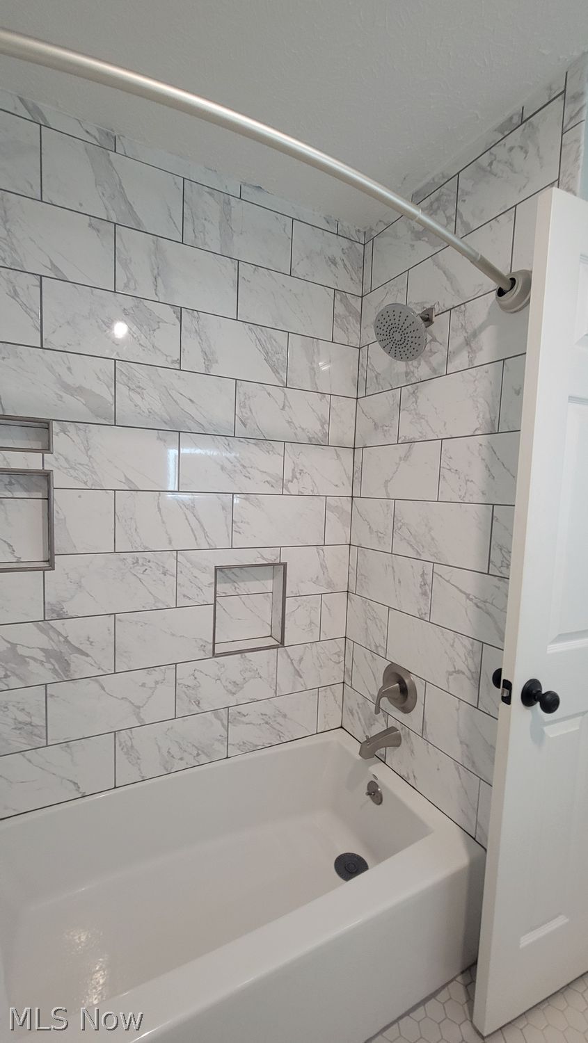 171 Fay Avenue Avon Lake OH 44012