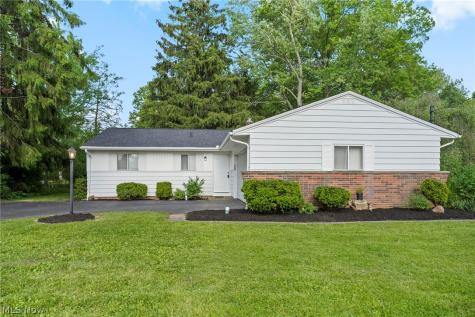6389 Barton Road North Olmsted OH 44070