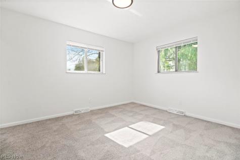 6389 Barton Road North Olmsted OH 44070