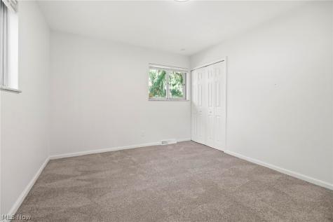 6389 Barton Road North Olmsted OH 44070