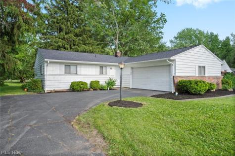 6389 Barton Road North Olmsted OH 44070