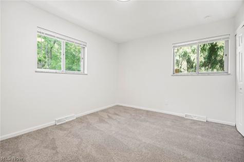 6389 Barton Road North Olmsted OH 44070