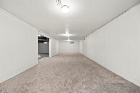 6389 Barton Road North Olmsted OH 44070