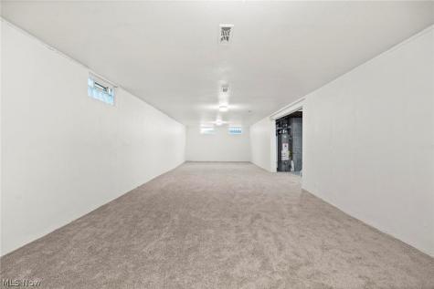 6389 Barton Road North Olmsted OH 44070
