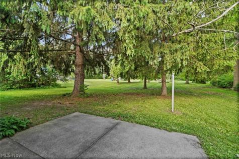 6389 Barton Road North Olmsted OH 44070