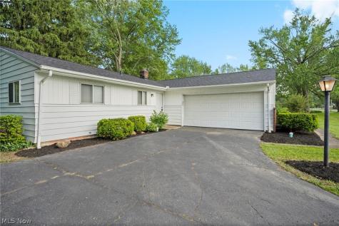 6389 Barton Road North Olmsted OH 44070