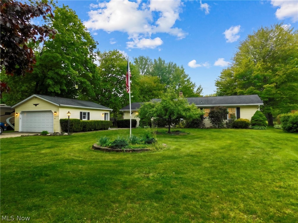 7386 Lake Road Madison OH 44057