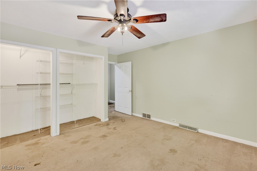 4745 W Lagoon Road West Farmington OH 44491