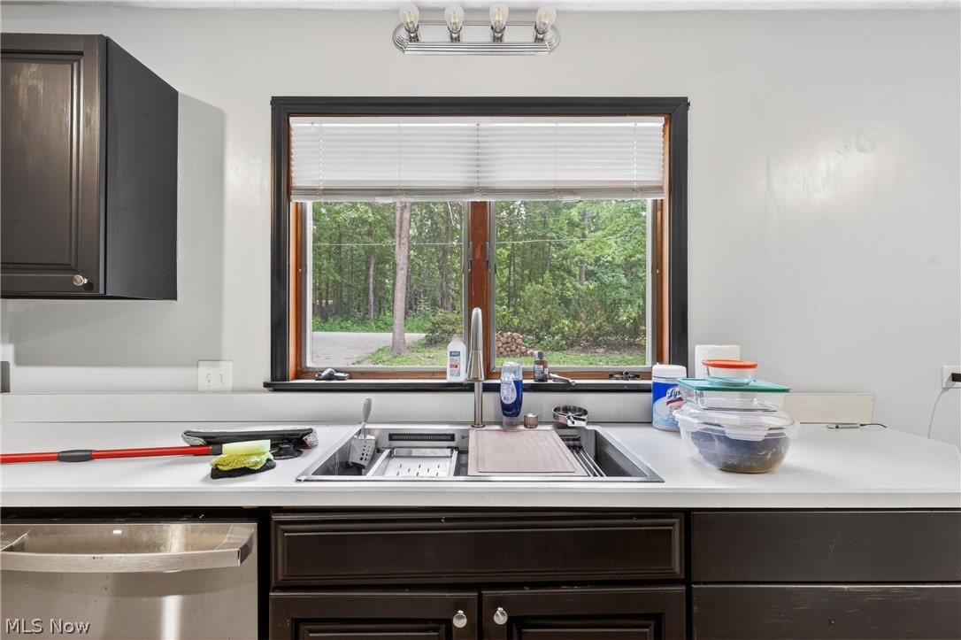 4745 W Lagoon Road West Farmington OH 44491