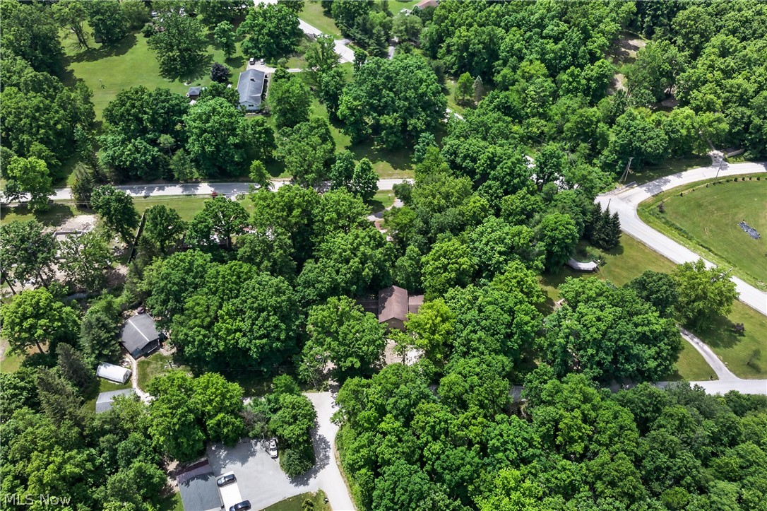 4745 W Lagoon Road West Farmington OH 44491