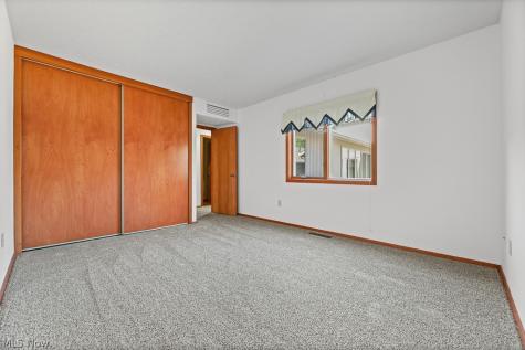 13063 Olympus Way Strongsville OH 44149