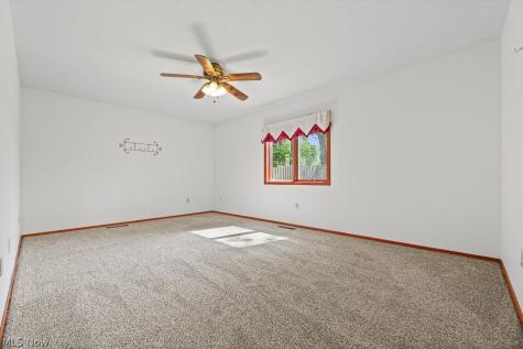 13063 Olympus Way Strongsville OH 44149