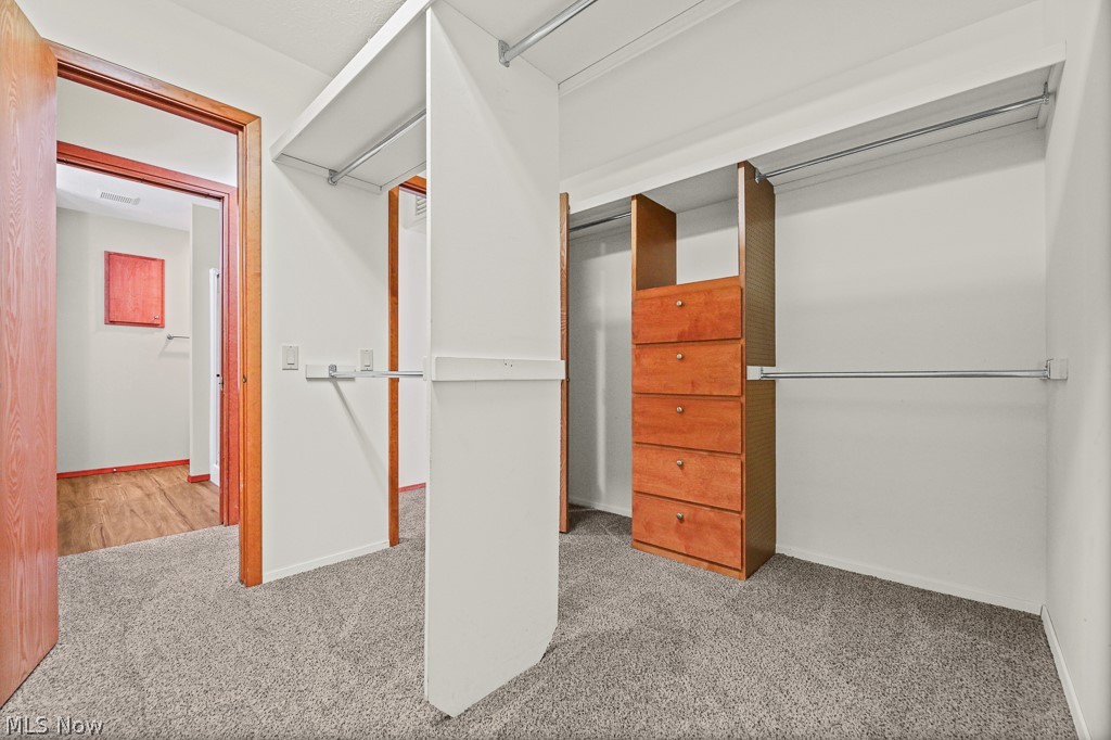 13063 Olympus Way Strongsville OH 44149
