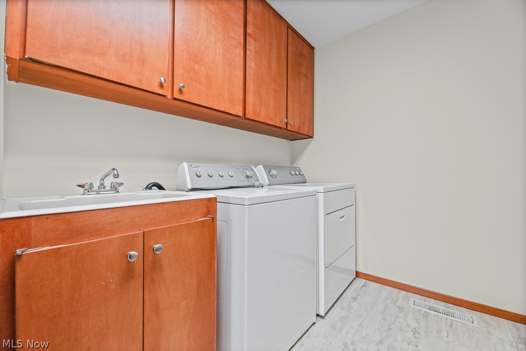 13063 Olympus Way Strongsville OH 44149