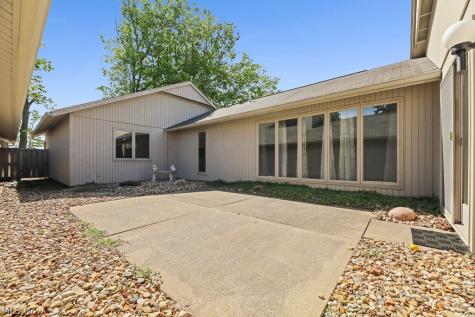 13063 Olympus Way Strongsville OH 44149