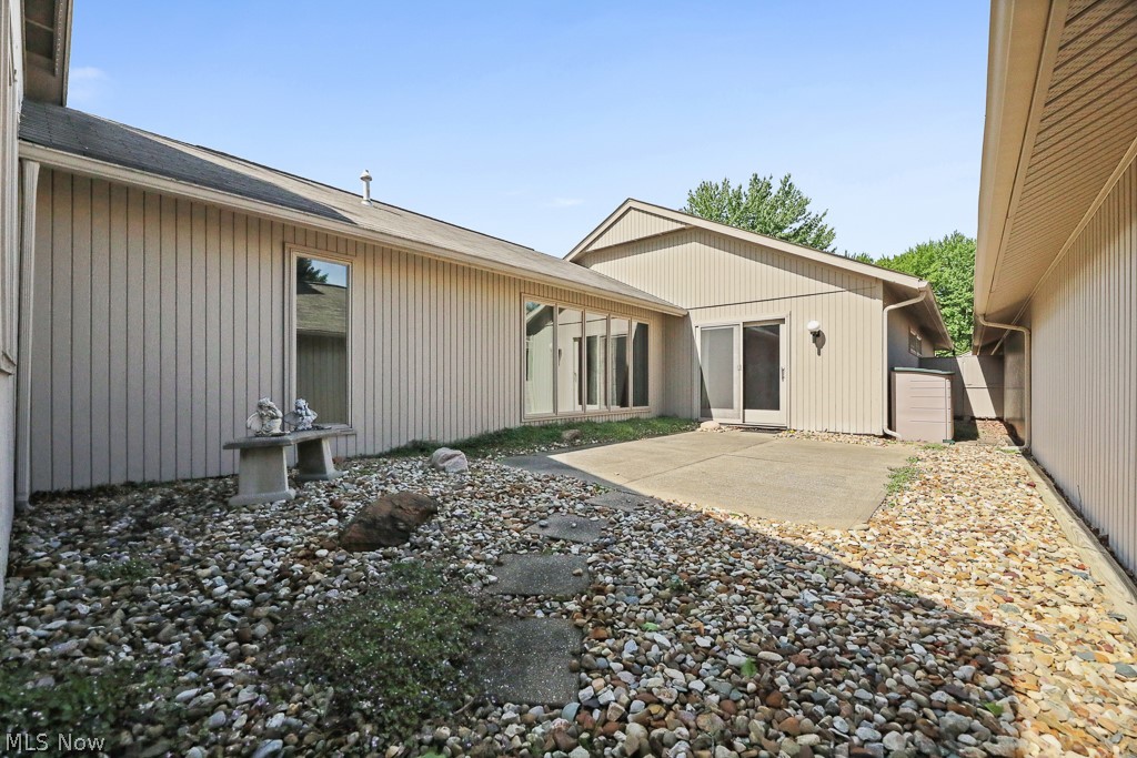13063 Olympus Way Strongsville OH 44149