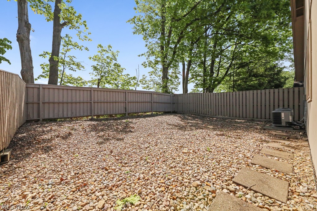 13063 Olympus Way Strongsville OH 44149