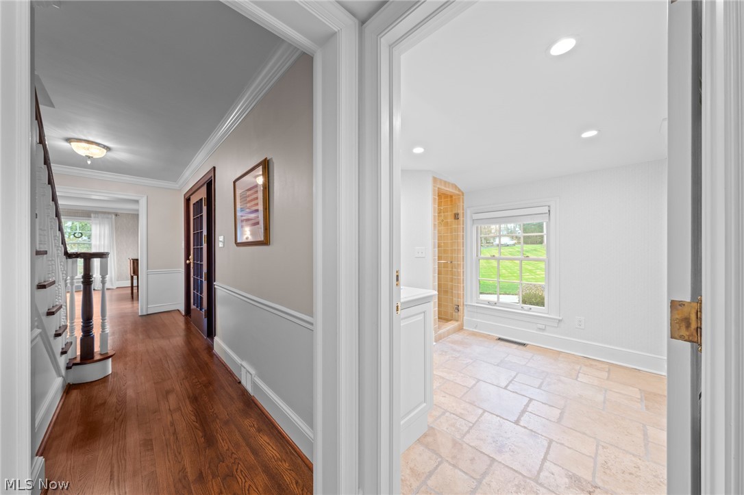 33285 Woodleigh Road Pepper Pike OH 44124